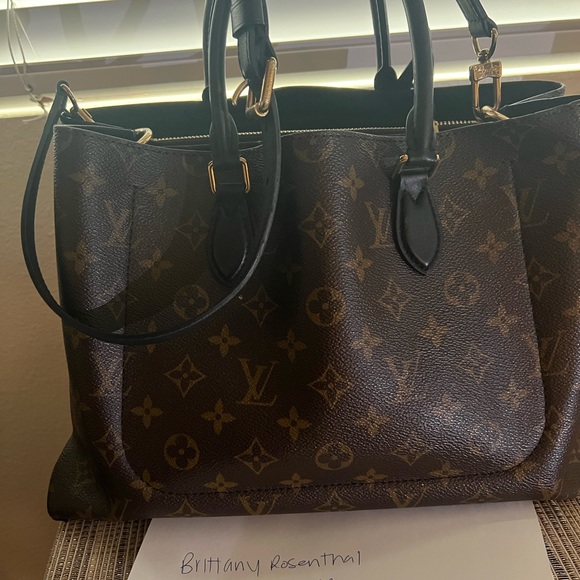 LV Flower Tote!! Purchased in 2020 must go! - Picture 2 of 2